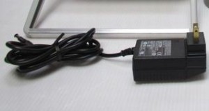 AC電源アダプタ